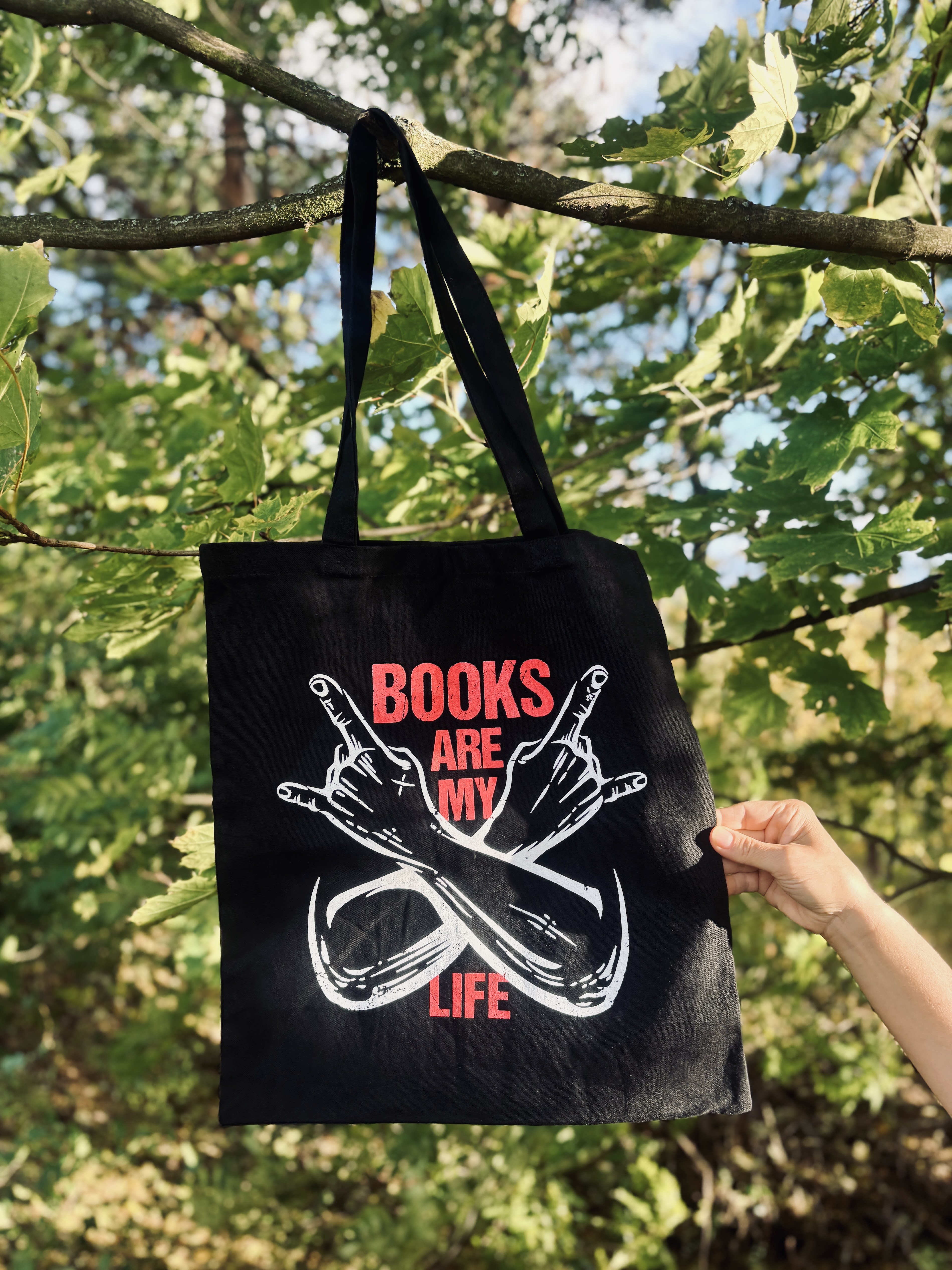 Taška Books are my life